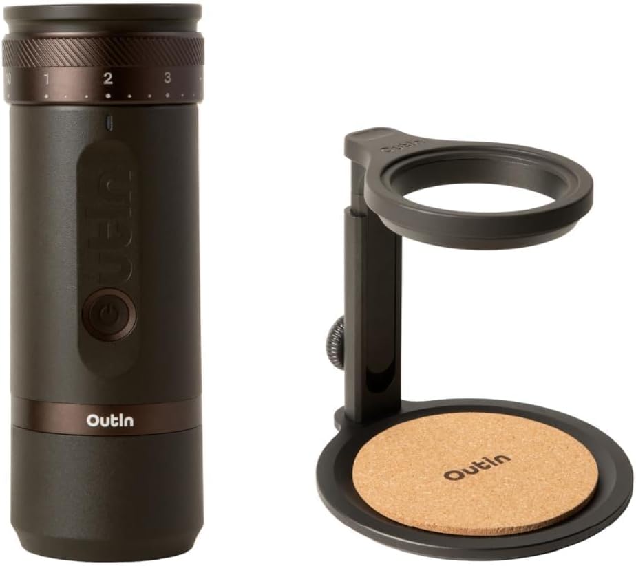 OutIn Fino tragbare elektrische Kaffeemühle und abnehmbarer Ständer im Set, Espressomaschine, Kaffeemaschine, Für UNTERWEGS, Camping, 690 g, 1 Stunde